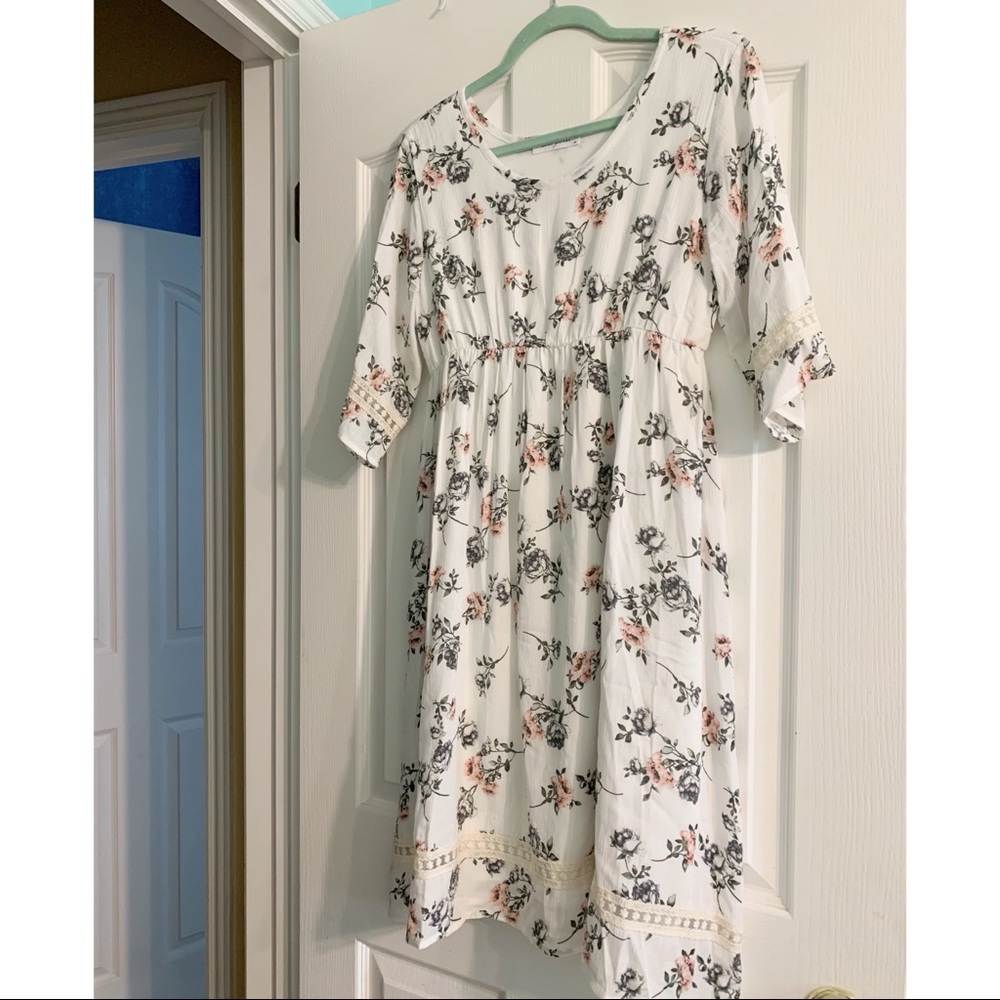 White Floral Dress - Princess Waist
